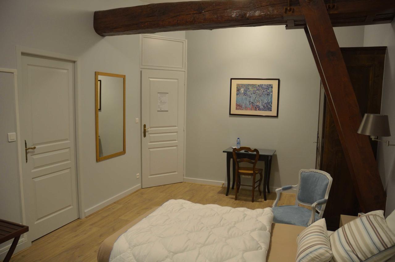 Chambre D'Hotes Le Jardin Des Pierres Dorees Marcy エクステリア 写真